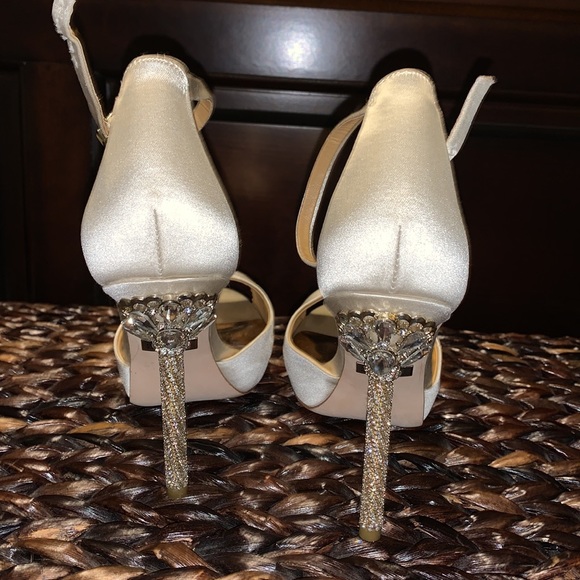 BADGLEY MISCHKA BRIDAL SHOES💋EUC - Picture 9 of 14